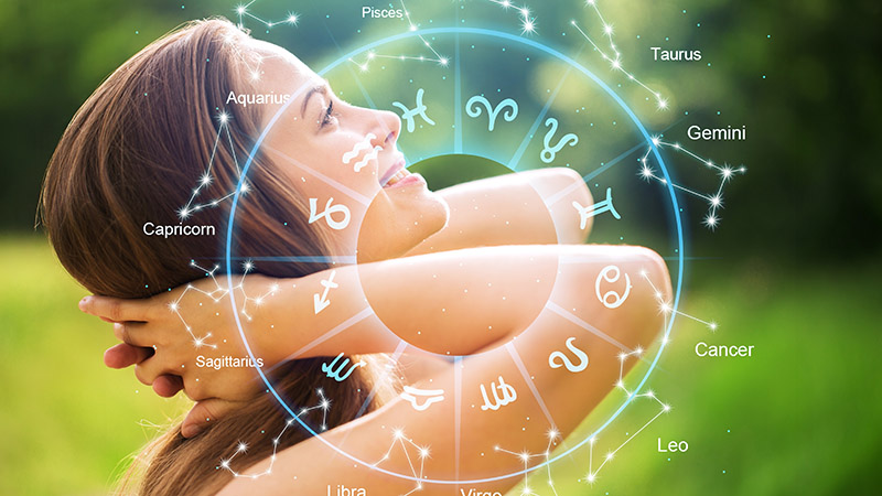 sesgos-cognitivos-por-que-creemos-en-la-astrologia-y-signos-zodiacales