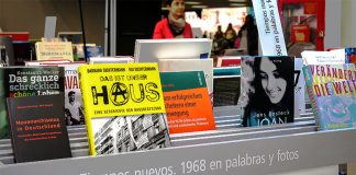 feria-internacional-del-libro-2022-fondo-editorial-se-hizo-presente-en-nueva-edicion-universidad-continental-1