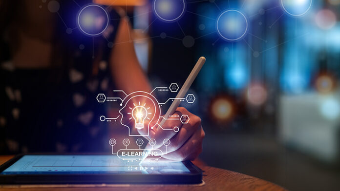Modelo educativo con IA y acompañamiento personalizado UC Aprendizaje virtual interactivo a través de plataforma de e-learning en tablet