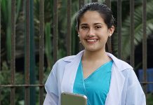 Del hospital al TikTok: enfermeras peruanas que educan, inspiran y salvan vidas en redes sociales Del hospital al TikTok: enfermeras peruanas que inspiran y educan