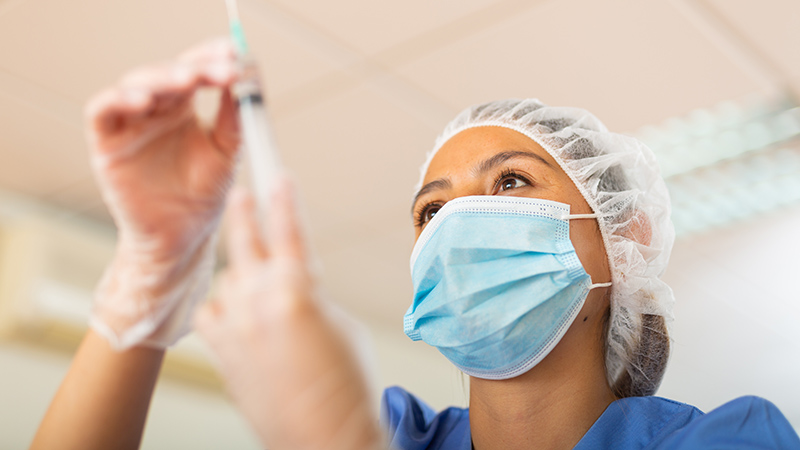 Del hospital al TikTok: enfermeras peruanas que inspiran y educan