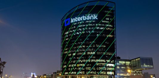 No fue un ataque, fue peor: otra caída de Interbank y bancos peruanos la caída de Interbank por fallo en Microsoft Azure. Lecciones sobre dependencia tecnológica y ciberseguridad en Perú.