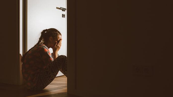 ¿Cómo detectar autolesiones y actuar con empatía?