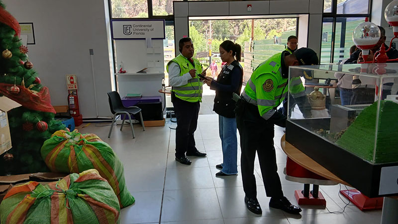 Unidos por Saylla: estudiantes UC y PNP realizan acción social por Navidad en Cusco