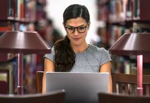 Carrera de Derecho acreditada por CONAED: ¿qué beneficios obtienes como estudiante? Carrera de Derecho acreditada por CONAED: ¿qué beneficios obtienes como estudiante?