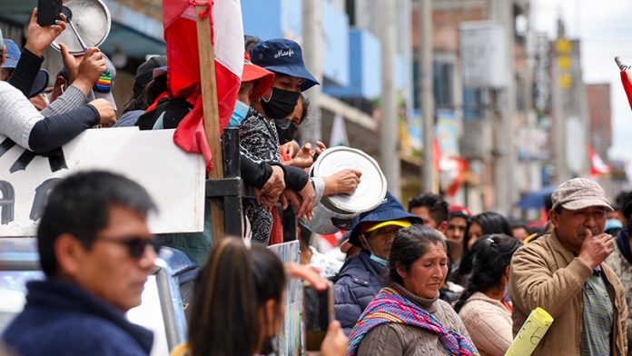 El marketero político en Perú 2026: ética y viralidad electoral